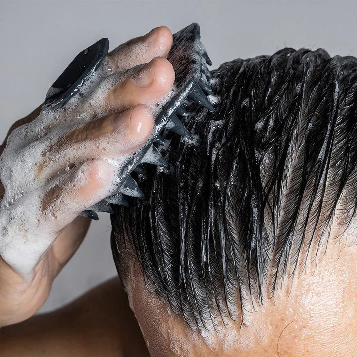 Tooletries The Scalp Massager Bath Sponges & Loofahs